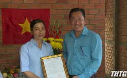 Công đoàn ngành giáo dục tặng “Mái ấm công đoàn” tại huyện Châu Thành