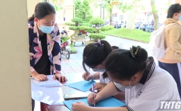 Trường THPT Nguyễn Đình Chiểu tiếp nhận gần 1.800 hồ sơ tuyển sinh lớp 10