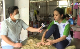 Hoàn cảnh em Cẩm Xuyến – Trường THPT Nguyễn Văn Tiếp