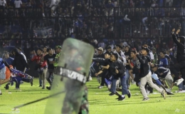 Indonesia: 127 cổ động viên thiệt mạng trong trận đấu bóng đá