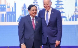 Tổng thống Mỹ Joe Biden vui vẻ nhận lời thăm Việt Nam