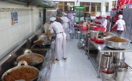 Siết chặt an toàn vệ sinh thực phẩm, nâng cao chất lượng bữa ăn bán trú