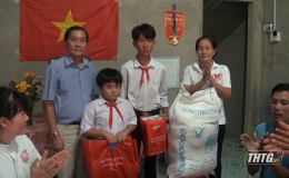 Quỹ Bảo trợ Trẻ em Tiền Giang trao tặng “Mái ấm khuyến học” cho học sinh có hoàn cảnh khó khăn