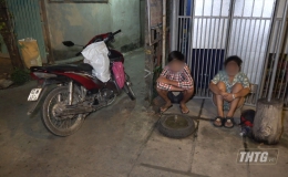 Công an Tiền Giang bắt được 2 đối tượng trộm xe mô tô ở Long An lẫn trốn về Tiền Giang