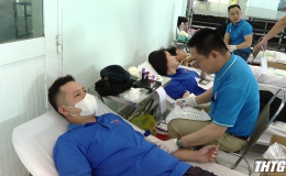Hơn 400 đoàn viên thanh niên Tiền Giang tham gia hiến máu tình nguyện