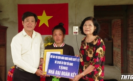 Hội Bảo trợ bệnh nhân nghèo tặng nhà Đại đoàn kết tại huyện Tân Phú Đông