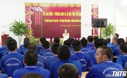 Tiền Giang tổ chức Giao lưu văn nghệ mừng Đảng mừng Xuân cho học viên đang Cai nghiện ma túy