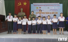 Huyện Đoàn Tân Phú Đông tổ chức chương trình “Tháng ba Biên giới”