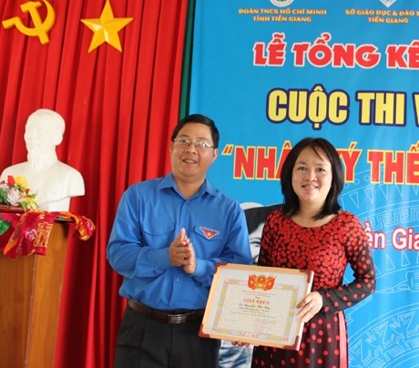 Gương mặt đoạt giải cuộc thi cảm nhận “Nhật ký thế hệ Hồ Chí Minh”
