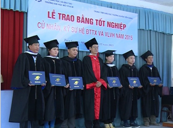 Trường ĐH Mở Tp.Hồ Chí Minh - Đào tạo từ xa và Vừa làm Vừa học