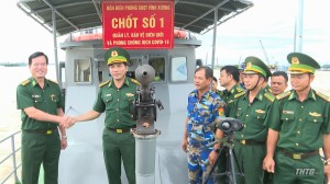 Bộ đội biên phòng Tiền Giang bàn giao Tàu tuần tra phòng, chống dịch COVID-19