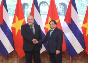 Thủ tướng Phạm Minh Chính chủ trì lễ đón chính thức Thủ tướng Cuba