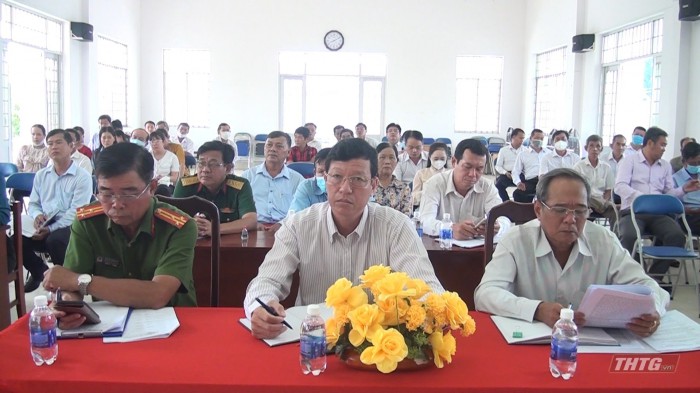 Ông Võ Văn Bình – Chủ tịch HĐND tỉnh Tiền Giang tiếp xúc cử tri tại huyện Châu Thành