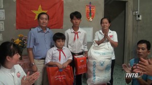 Quỹ Bảo trợ Trẻ em Tiền Giang trao tặng “Mái ấm khuyến học” cho học sinh có hoàn cảnh khó khăn