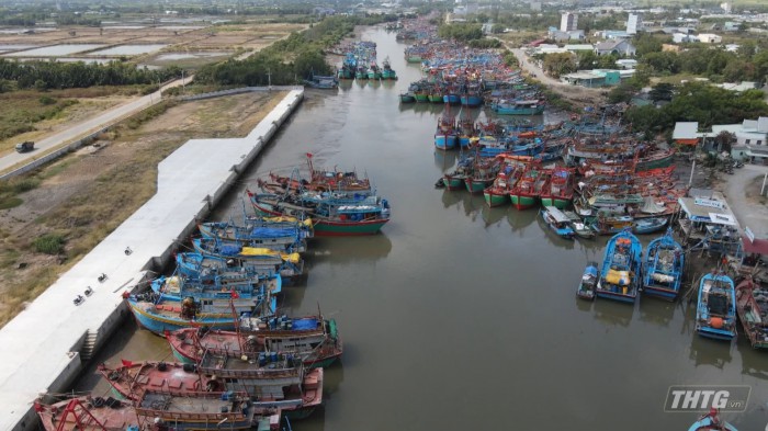Ngư dân vùng biển Tiền Giang ra khơi đầu năm với ước vọng bội thu
