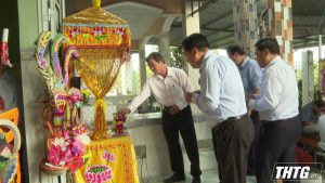 Lãnh đạo tỉnh Tiền Giang thăm gia đình công nhân qua đời do tai nạn lao động