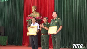 Chủ tịch Nước tặng thưởng Huân chương Bảo vệ Tổ quốc cho nguyên Chỉ huy trưởng Bộ đội Biên phòng Tiền Giang